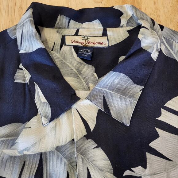 Tommy Bahama XXXL 100% Silk Black Green Botanical Print Collared Button Down - Picture 4 of 11